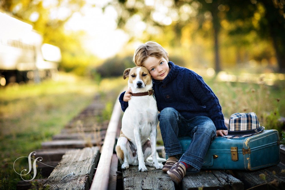 boy-and-his-dog-train-tracks