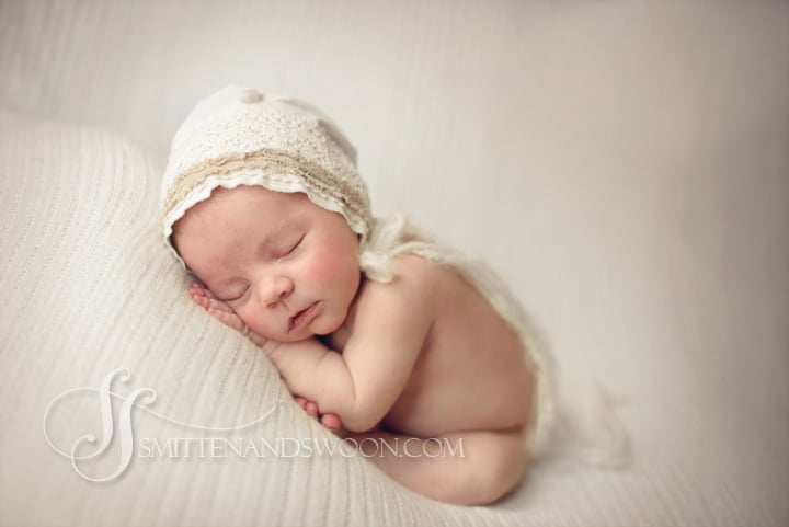 boulder-newborn-photographer-baby-posing-workshop-best-baby-photo