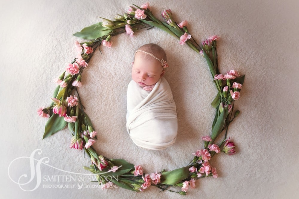 photoshoot for newborn baby girl